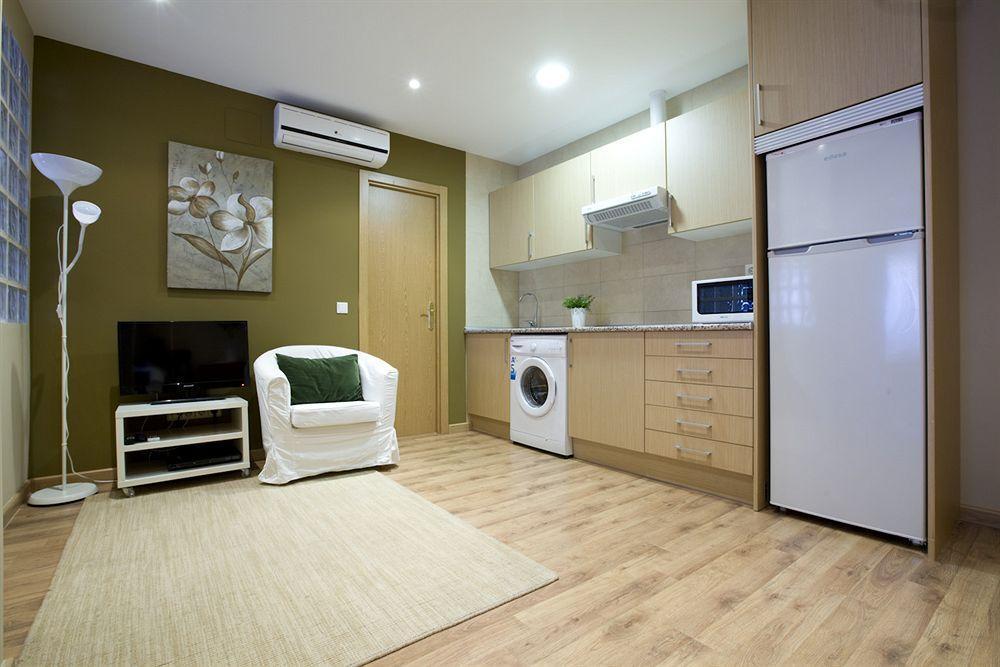 Apartamentos Apr Numancia Madrid Kültér fotó