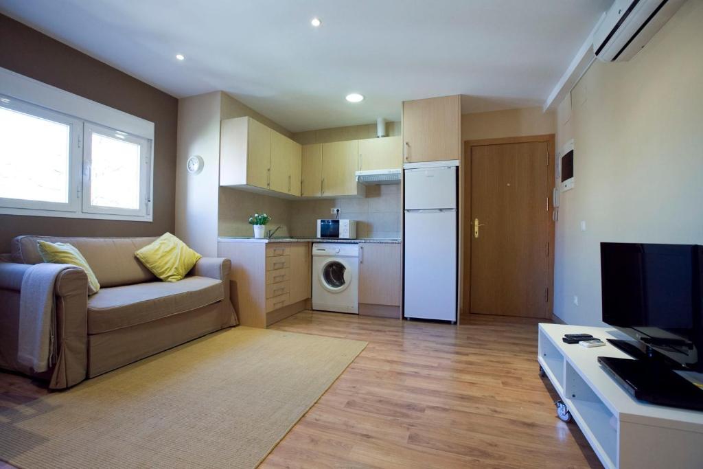 Apartamentos Apr Numancia Madrid Szoba fotó
